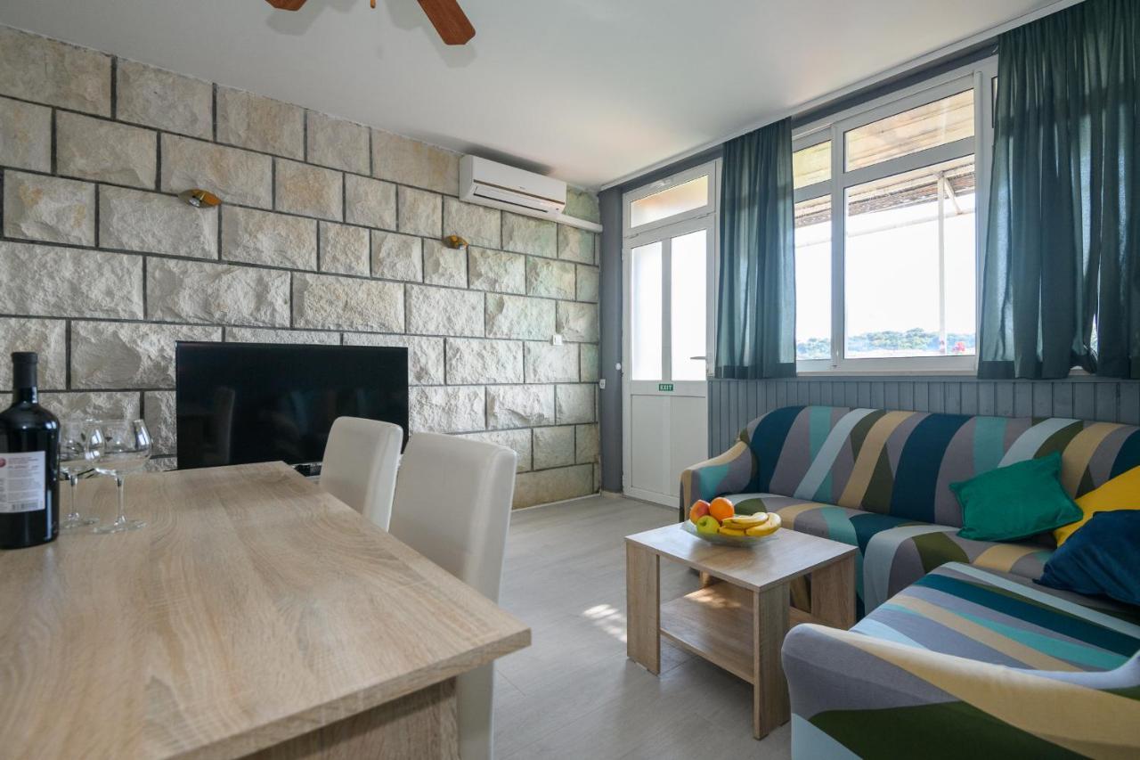 Apartment Rosehip ドゥブロブニク エクステリア 写真