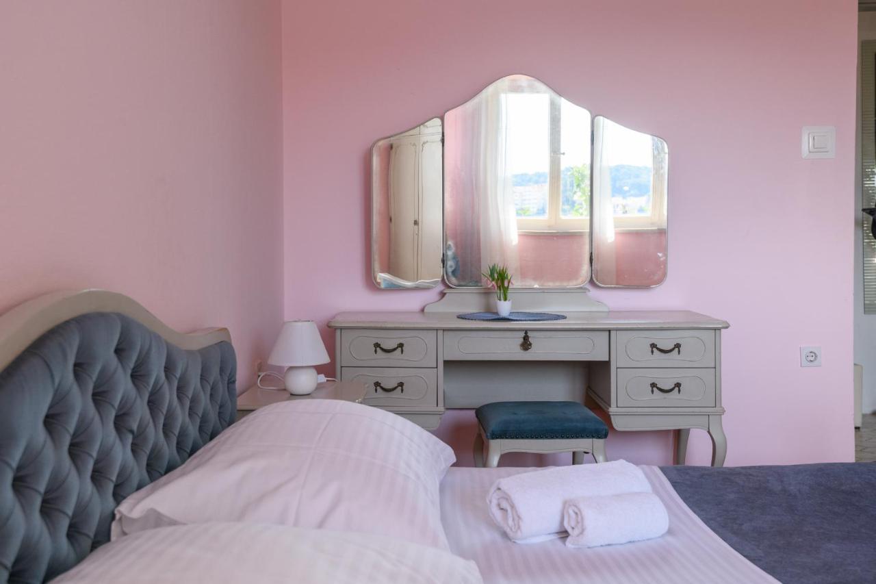 Apartment Rosehip ドゥブロブニク エクステリア 写真